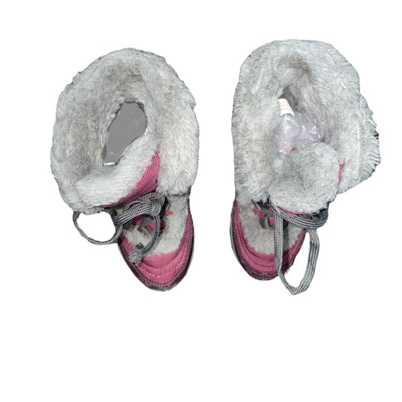 The North Face Snow Boots - Picture 3 of 7